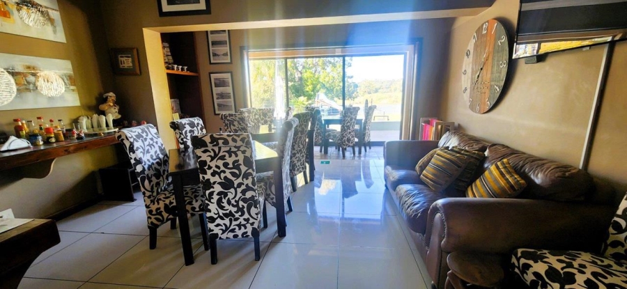 5 Bedroom Property for Sale in Bellvue Northern Cape